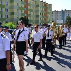 marsz reprezentacji Gmin wraz z orkiestrą na Sieradzki Jarmark Powiatowy